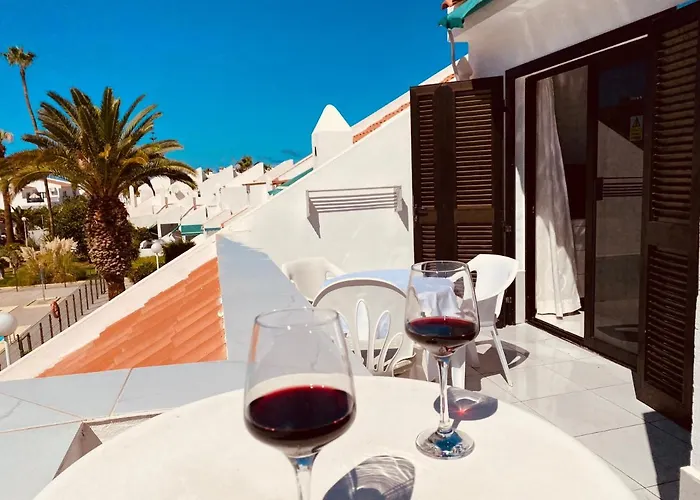 Beach Bungalow Holiday Home Адехе