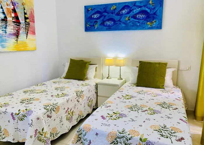 Будинок відпочинку Beach Bungalow Holiday Home *