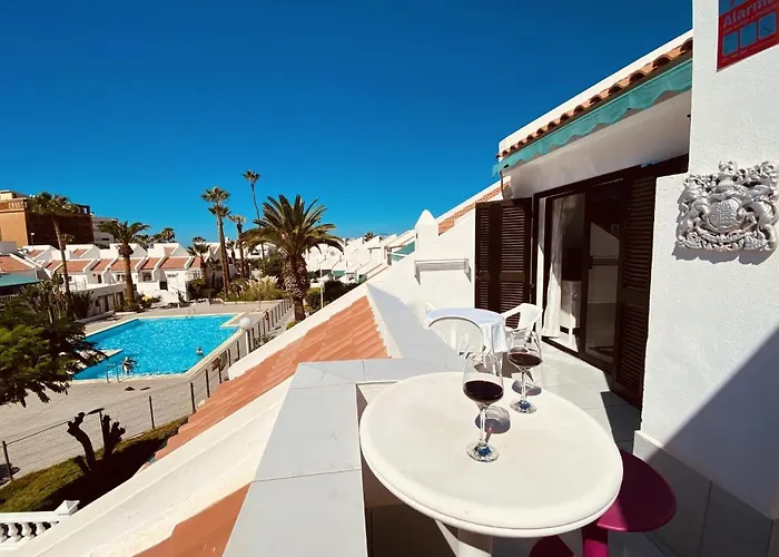 Будинок відпочинку Beach Bungalow Holiday Home *