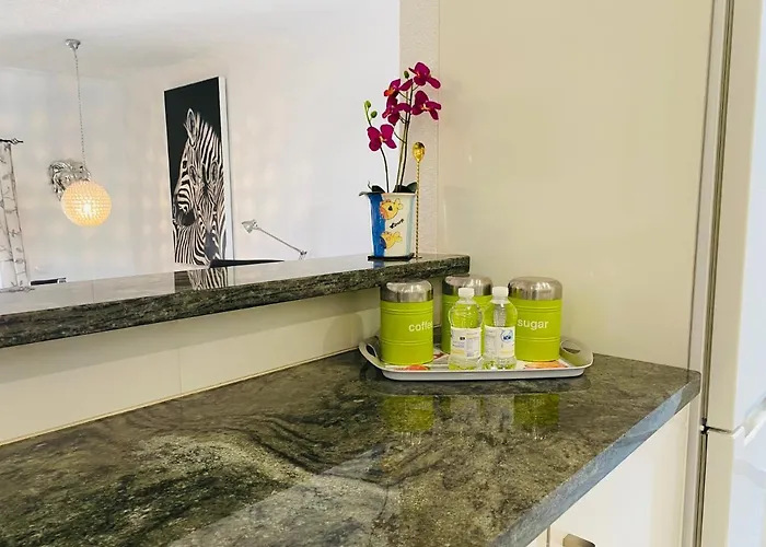 Beach Bungalow Holiday Home Будинок відпочинку