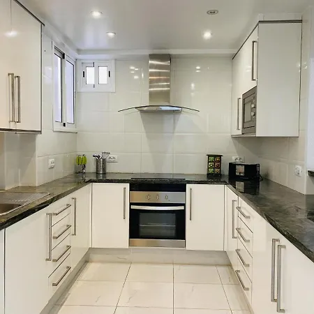 Beach Bungalow Holiday Home *