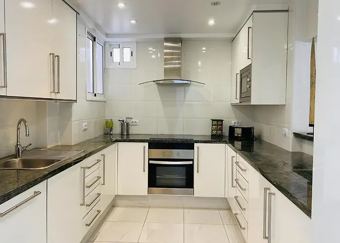 Beach Bungalow Holiday Home *